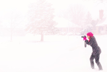 Фотография к новости: Не отпускать детей на улицу и по возможности не выходить самим призвали астанчан