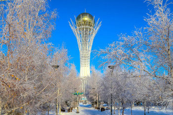Из-за дождя, снега и метели штормовое предупреждение объявлено в большинстве регионов страны
