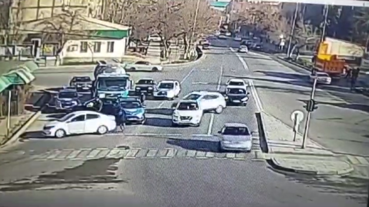 скриншот видео