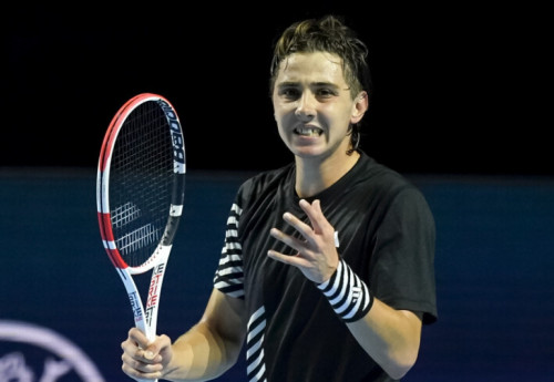 Фотография к новости: Казахстанец сенсационно обыграл седьмую ракетку мира на турнире в Роттердаме