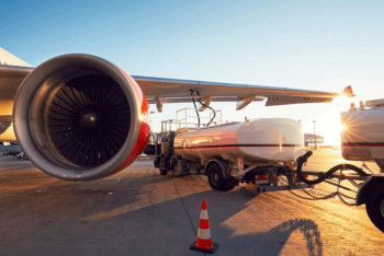 Фотография к новости: В Минэнерго заявили о готовности отечественных НПЗ к производству авиатоплива Jet A-1