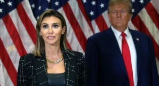 Суд обязал Трампа выплатить более 350 миллионов долларов и запретил брать кредиты