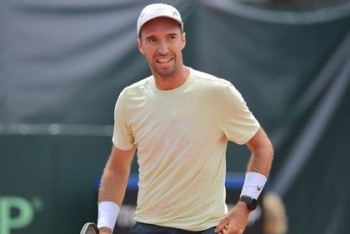 Казахстанский теннисист выиграл турнир в Бахрейне