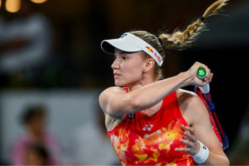 Фотография к новости: Елена Рыбакина проиграла финал турнира WTA-1000 в Дохе