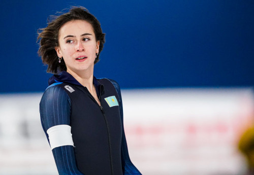 Фотография к новости: Конькобежка из Казахстана установила рекорд в Канаде