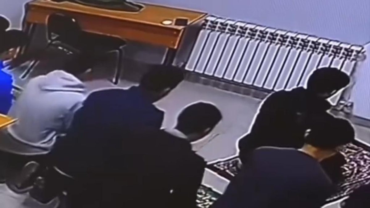 кадр из видео