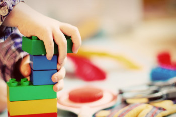 Избиение ребёнка в детском саду Алматы:  Динара Закиева рассказала о состоянии  малыша