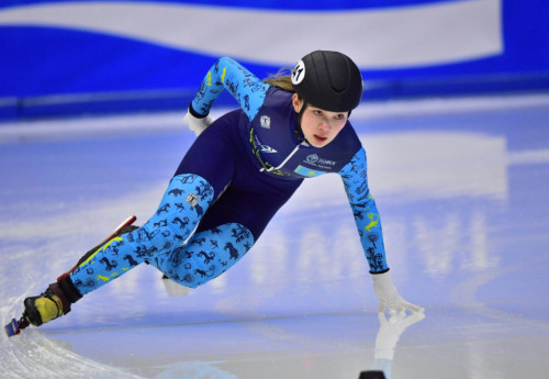 Фотография к новости: Казахстан завоевал историческую медаль на юниорском ЧМ по шорт-треку