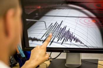 В МЧС обратились к жителям высоток после утреннего землетрясения в Алматы