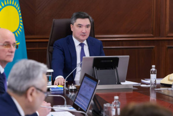 Фотография к новости: Сроки строительства медобъектов на селе провалены – Бектенов