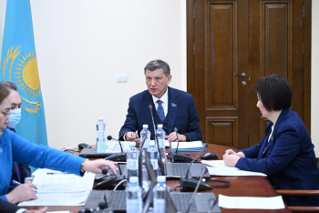 Фотография к новости: Закон об усилении сотрудничества в области здравоохранения стран ЕАЭС обсуждают в Сенате