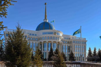 Фотография к новости: Президент принял акима области Абай