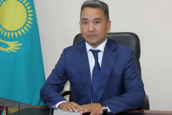 У акима Караганды взломали телефон