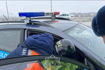 Меня тоже отчислили: диспетчер службы спасения уговорила подростка не прыгать с моста