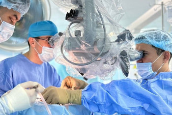 Фотография к новости: Сделал выбор в пользу долга и человечности - хирург об операции во время землетрясения в Алматы