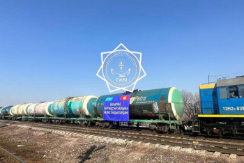 Казахстан передал тысячу тонн дизтоплива Кыргызстану