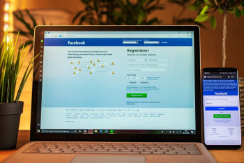 В компании Meta извинились за сбой в работе Facebook и Instagram