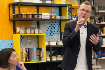 Фотография к новости: Писатель Илья Одегов рассказал, как казахстанская литература продвигается за рубежом