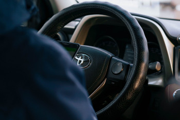 Фотография к новости: Дорожники обратились к автомобилистам из-за погодных условий