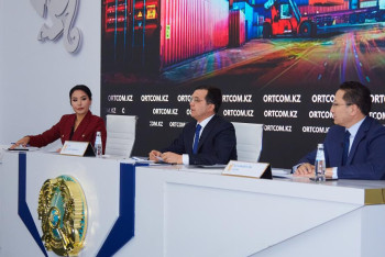 Фотография к новости: Минтранс намерен очистить от спекулянтов рынок международных грузовых автоперевозок