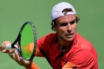 Фотография к новости: Казахстанский теннисист пробился в четвертьфинал турнира в Бразилии