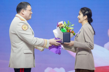 Фотография к новости: В казахстанской полиции и нацгвардии служат 12 тысяч женщин