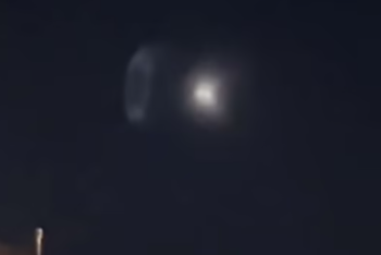 Фотография к новости: Жители США заметили НЛО