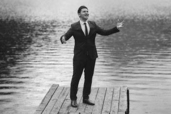 Умер известный певец из Актау Ислам Музаев