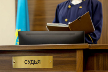 Фотография к новости: Бишимбаев отказался признать вину