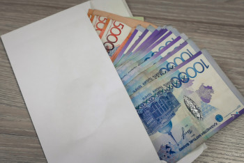 Фотография к новости: Ущерб более 130 млн тенге: за хищения осудили главу сервисной компании и подразделения "ОзенМунайГаз"