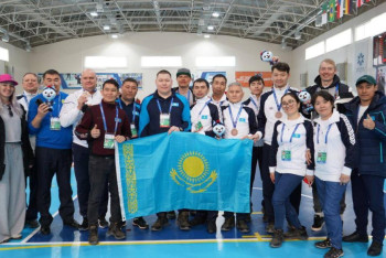 Фотография к новости: Казахстанские шахматисты выиграли "бронзу" на Сурдлимпийских играх