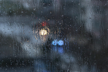 Алматинцев предупредили о проливных дождях