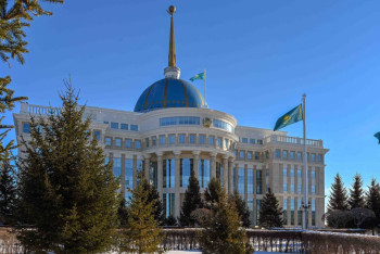 Фотография к новости: Токаеву доложили о розыске скрывшихся за рубежом преступников