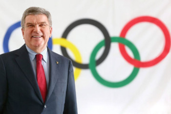 Фотография к новости: Глава МОК поздравил Геннадия Головкина с избранием на пост президента НОК