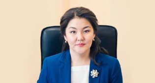 Ажар Гиният получила новую должность