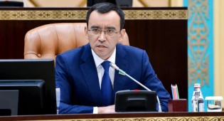 Ценностные ориентиры Справедливого Казахстана: Маулен Ашимбаев высказался о курултае