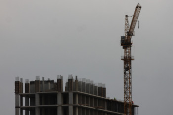 В Мангистау принудительно снесли пять строительных объектов