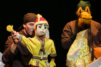 В Алматы детям рассказали о традициях через народные сказки