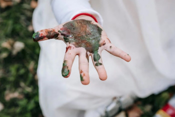 Минпросвещения РК опровергло фейк о том, что детей смогут забирать из семей