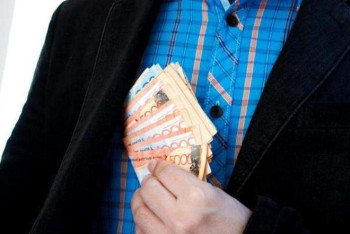 Школьный бухгалтер из Актобе украл 413 млн тенге: подробности дела