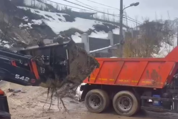 Сель обрушился на жилой дом в Алматы