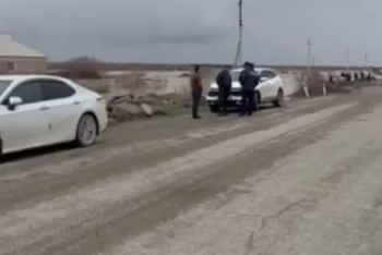 Жителей села в Туркестанской области эвакуируют из-за угрозы подтопления