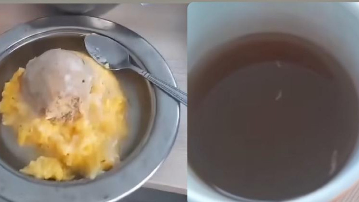 жителей