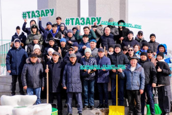 Порядка 35 тысяч человек: как прошла масштабная уборка в Астане