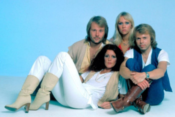 Участники группы ABBA стали рыцарями