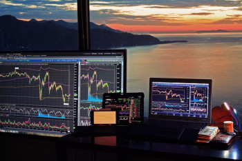 В Испании задержали группу криптовалютных мошенников. Среди них есть казахстанцы