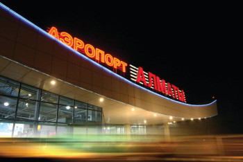 Небрежную разгрузку багажа прокомментировали в аэропорту Алматы