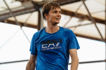 Фотография к новости: Бублик проиграл в драматичном матче на турнире в Майами