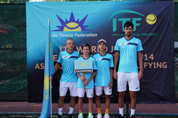 Фотография к новости: Юные теннисисты из Казахстана уступили на старте квалификации ЧМ в Малайзии