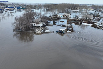 Село в Костанайской области затопило талыми водами